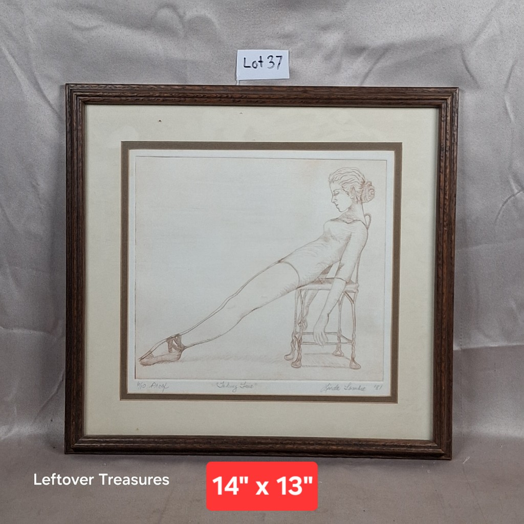 b37- "Sitting Girl" LE print by Linda Lambie
