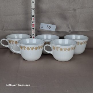 a55- vintage Corelle Livingware coffee cups