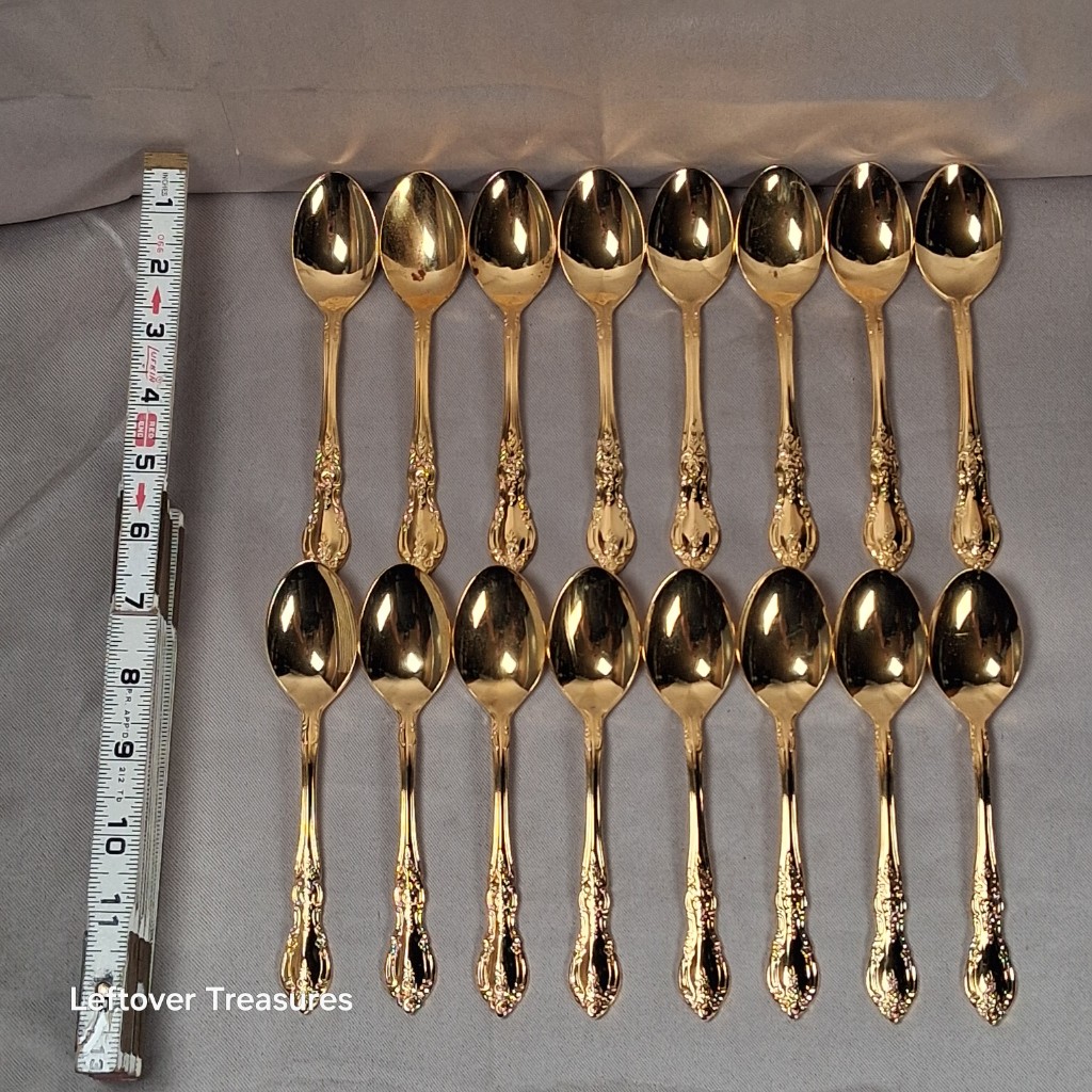 a89- Supreme Cutlery for Towle gold plated flatware set - Image 3