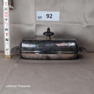 a92- vintage Wallace silver plated butter dish