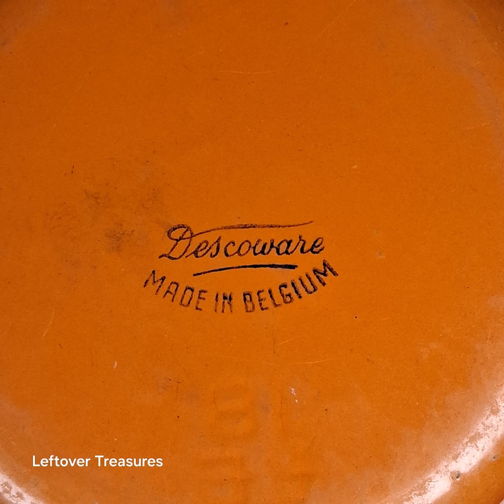 a105- vintage Descoware saucepan - Image 2