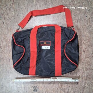 a115- vintage Benson & Hedges duffel bag