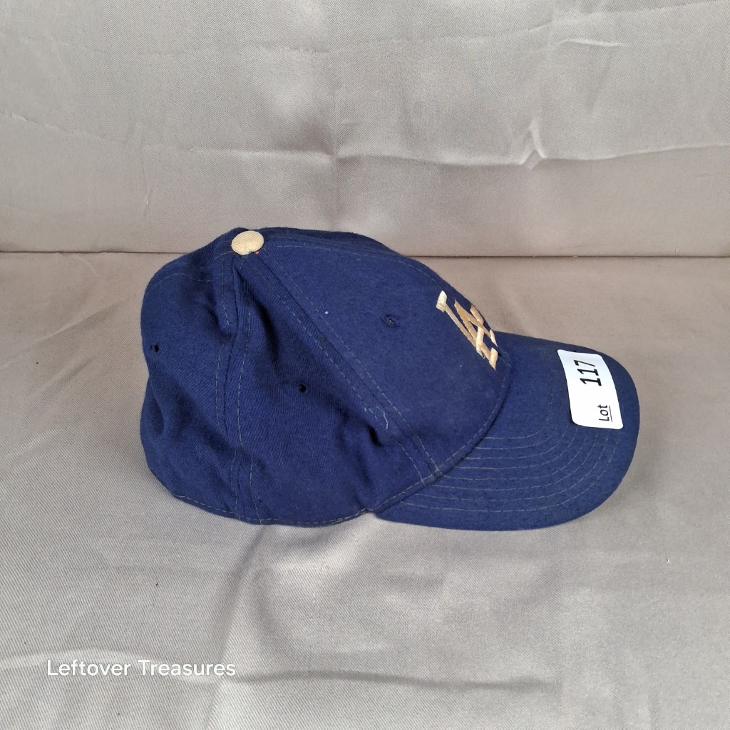 a117- vintage Sports Specialties "The Pro" Los Angeles Dodgers fitted wool baseball cap - Image 2