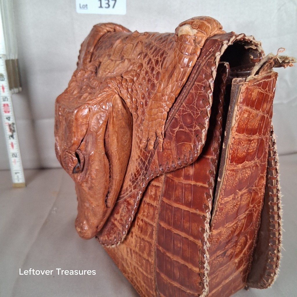 a137- vintage taxidermy-style alligator head handbag - Image 4