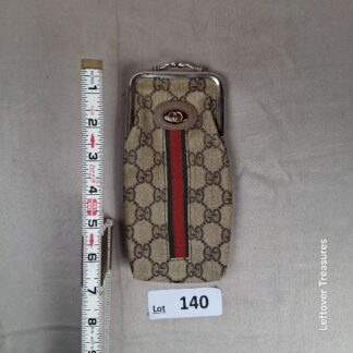 a140- reproduction vintage Gucci GG supreme monogram canvas case
