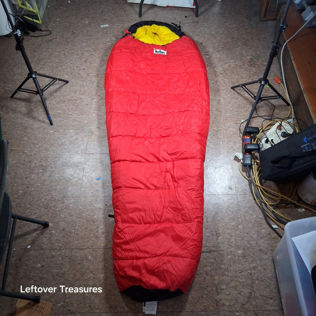 a146- vintage Marlboro Adventure Team sleeping bag