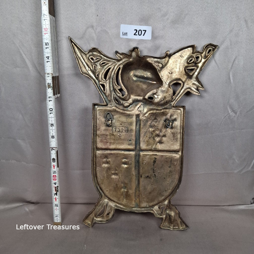 a207- vintage 1950s Bexton cast metal wall hanging - Image 2