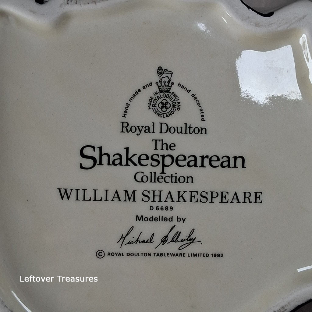 a234- Royal Doulton Toby Jug "William Shakespeare" - Image 4