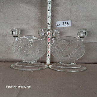 a266- vintage McKee Glass Company "Bird of Paradise"