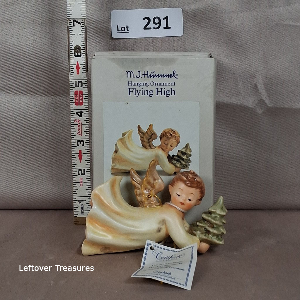 a291- vintage 1988 Goebel M.I. Hummel "Flying High" hanging angel ornament, first edition