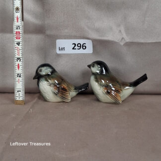a296- brown vintage Goebel porcelain bird figurines