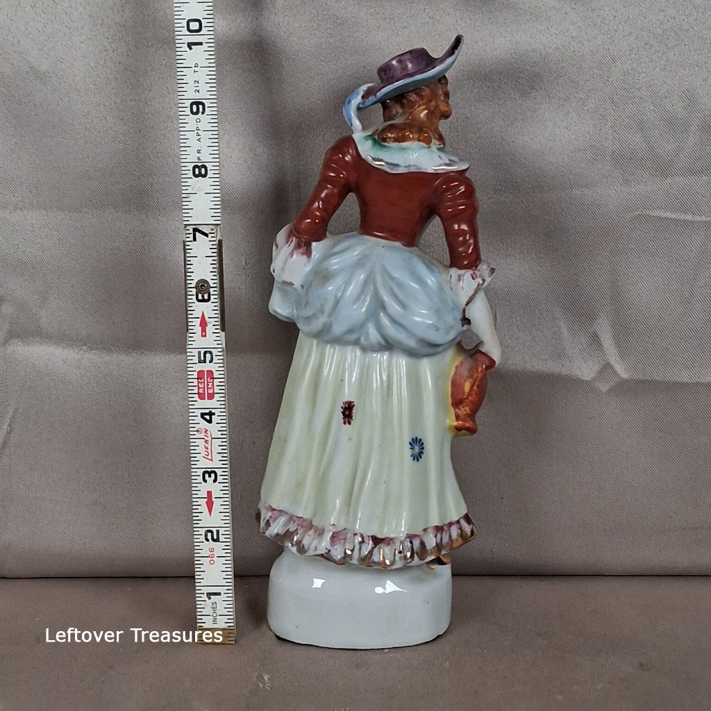 a298- vintage Occupied Japan porcelain female figurine - Image 2