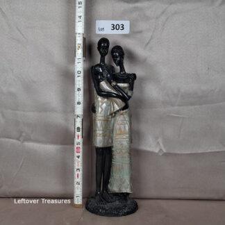a303- resin African family sculpture