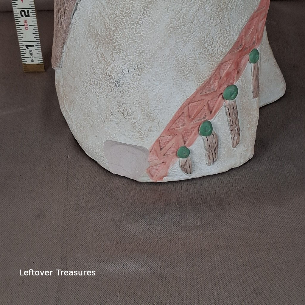 a313- vintage Austin Productions Acoma series statue "The Gatherer" - Image 3