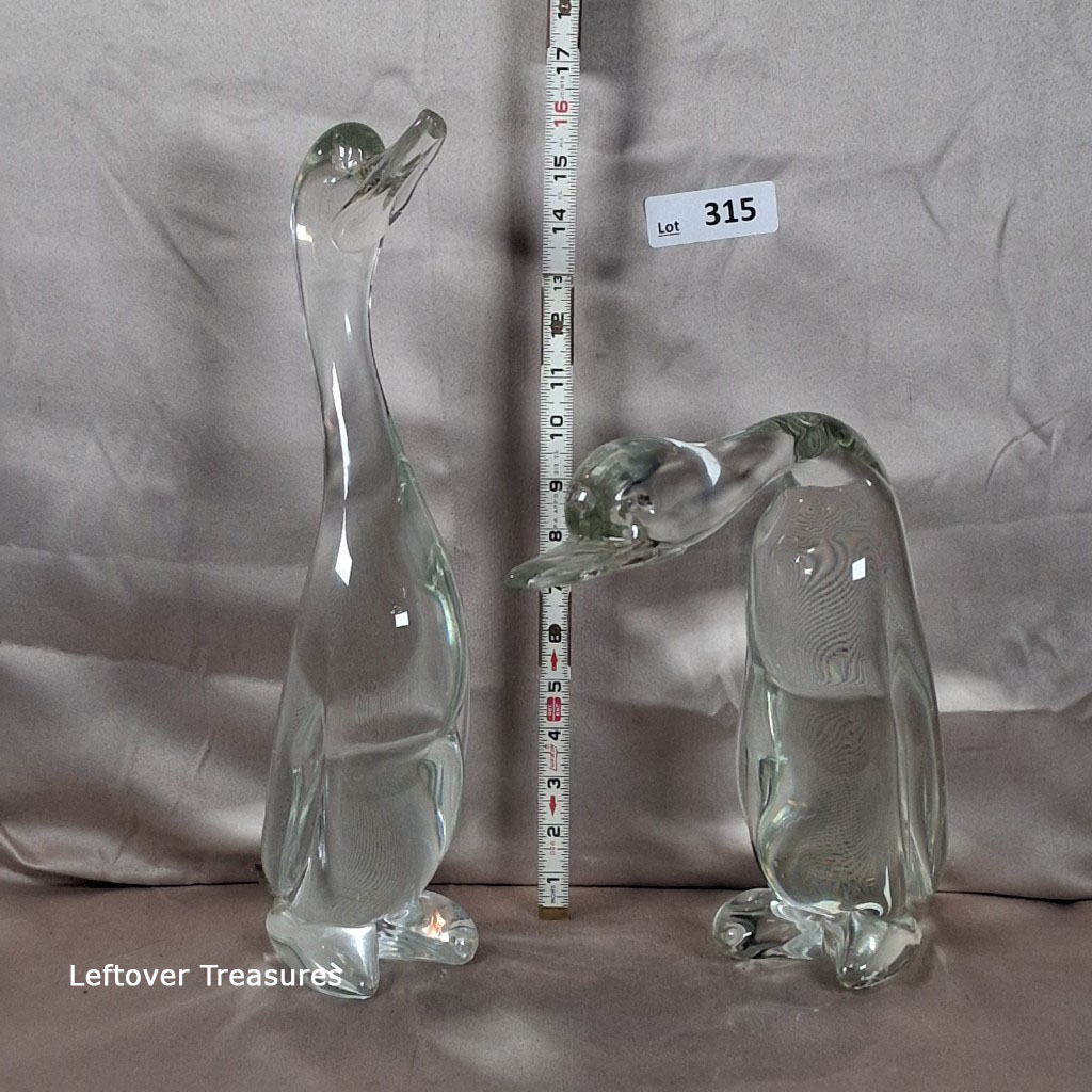 a315- murano art glass paired birds