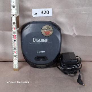 a320- vintage black Sony Discman D-151