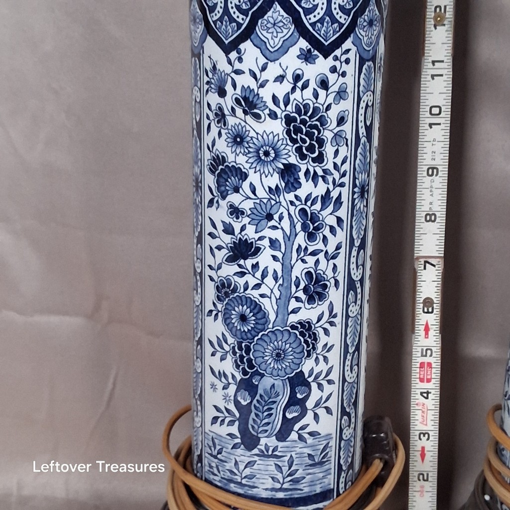 a362- vintage Chinoiserie table lamp - Image 2