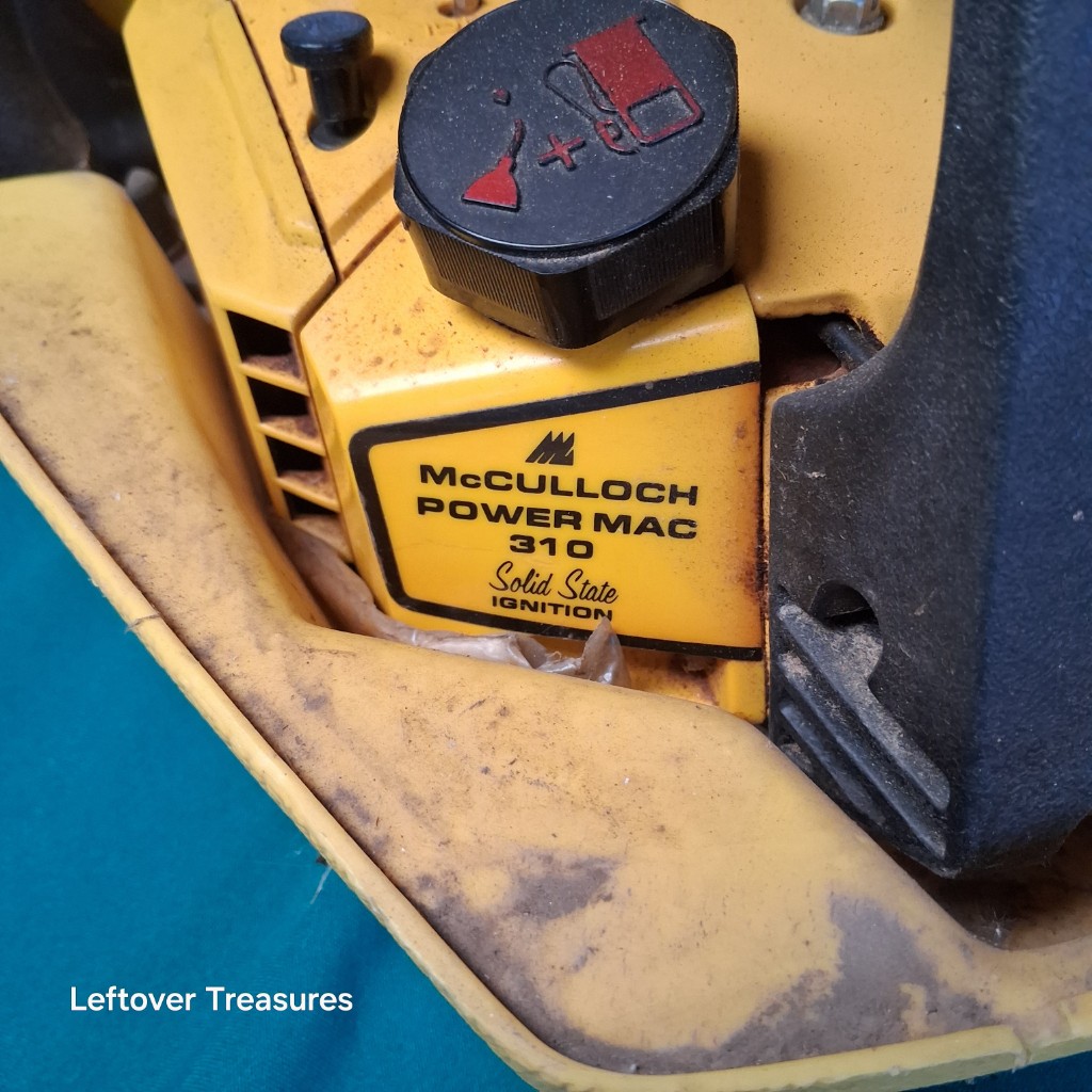 a369- vintage yellow McCulloch Power Mac 310 chainsaw - Image 2