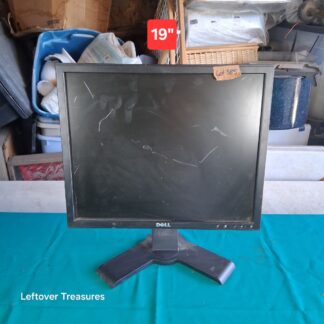 a385- Dell P190ST Flat Panel 19 Inch LCD Monitor