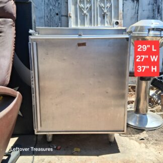 a395- Silver King commercial refrigerator *powers on, needs repair*