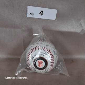 c4-  San Francisco Giants 2001 Collectors Series Signature Baseball