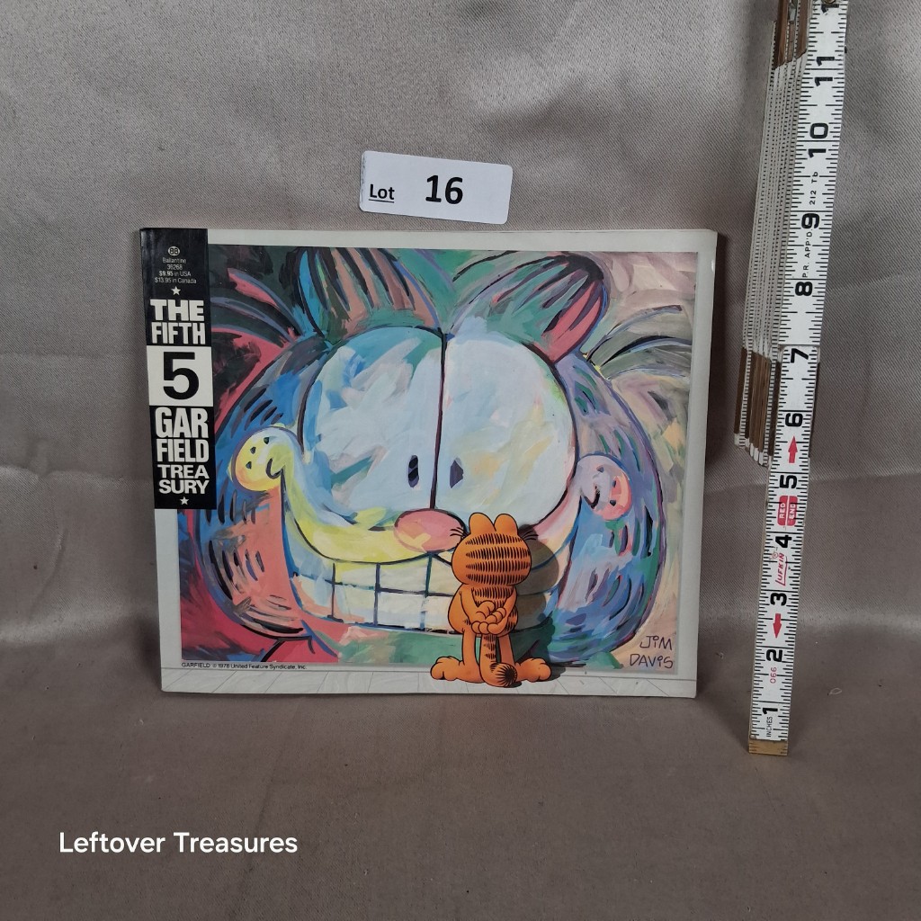 c16- Jim Davis The Fifth Garfield Treasury Ballantine Comic Strip Collection Book