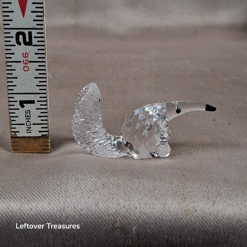 c85- Swarovski Crystal Cut Anteater Figurine with Certificate Boxed - Image 2