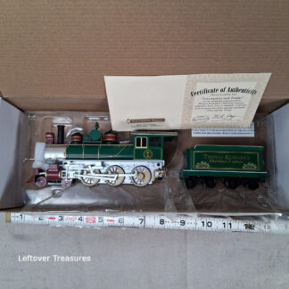 c99-  Thomas Kinkade Christmas Express locomotive and tender set