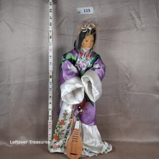 c115- Danbury Mint 20" Yin-Yin Porcelain Bride Doll - Bride Splendors of Imperial China