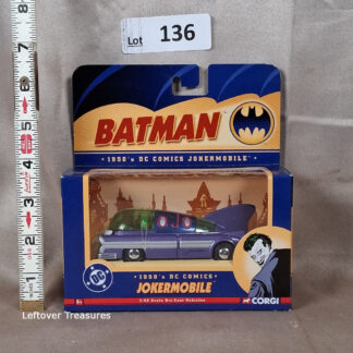 c136- Corgi Batman 1950's DC Comics Jokermobile 1:43 Scale Die-Cast Vehicle US77313 NIB