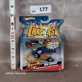 c177- Hot Wheels Crashers Bone Bashers Front-Flipping Set with Bonus Car 2000s NIP