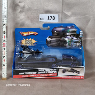 c178- Hot Wheels Truckin' Transporters Dark Blue Semi Hauler Rig with Jet Plane NIB