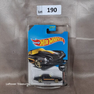 c190- Hot Wheels '81 Chevy Camaro Black Gold Stripe 5-Spoke Gold Wheels NIP