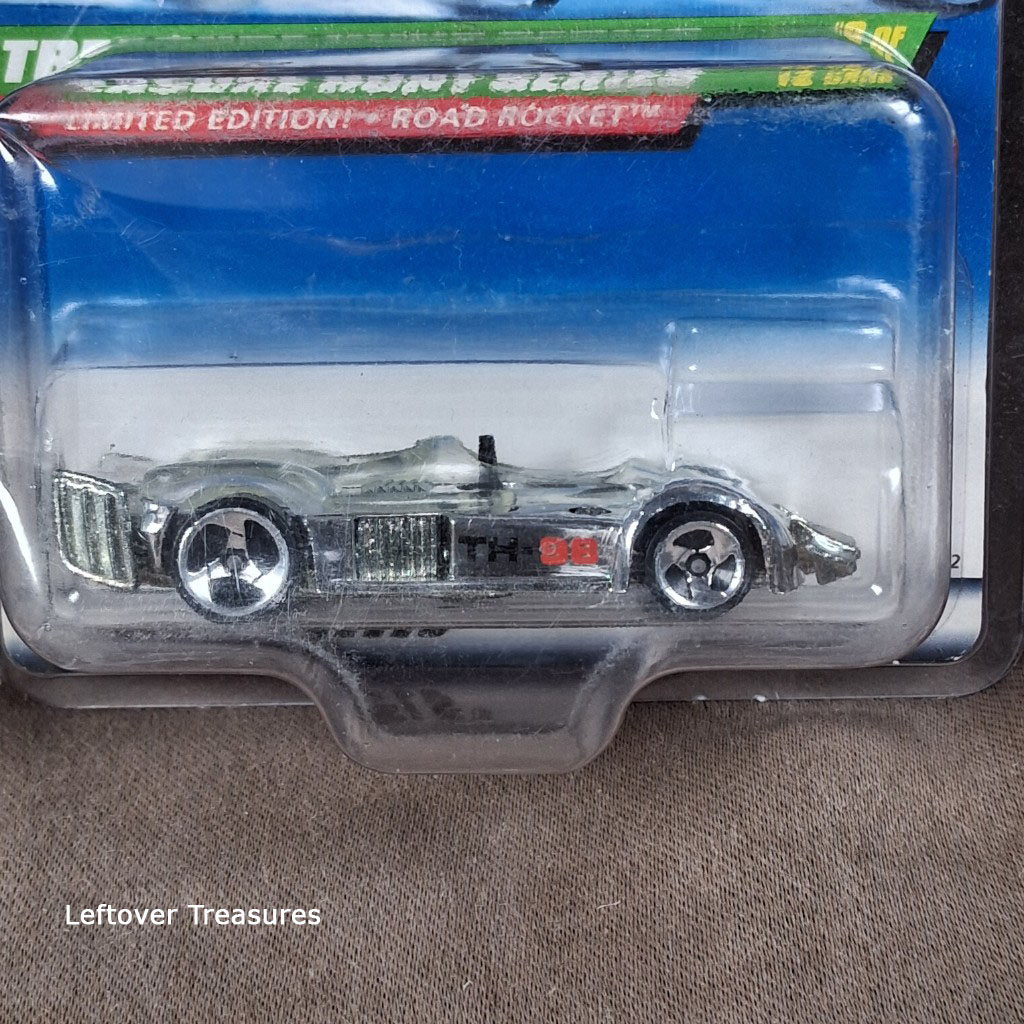 c195- Hot Wheels 2000 Treasure Hunt Series 3-Car Lot Chaparral 2 Pikes Peak Double Vision - Image 3