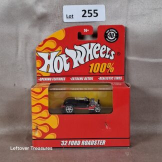 c255- 100% Hot Wheels 40th Anniversary '32 Ford Roadster Black/Red Real Riders NIB