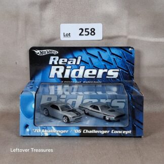 c258- Hot Wheels Real Riders Limited Edition '70 Challenger & '06 Concept 2-Pack NIB