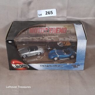c265- 100% Hot Wheels Motor Trend FAO Schwarz Vintage Race Series 3-Car Box Set NIB