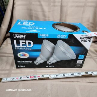 e4- LED Dimmable Indoor/Outdoof 2 Light Set