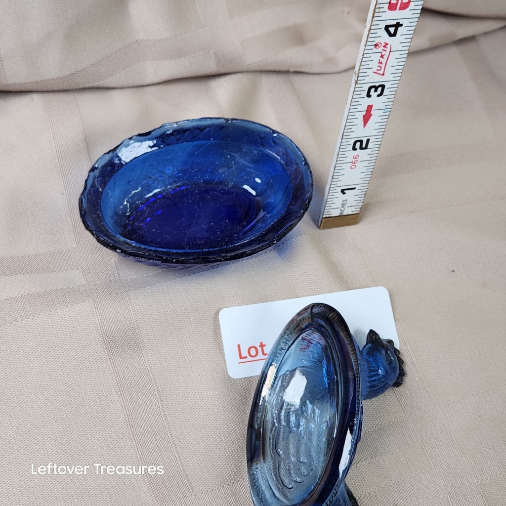 e51- vintage cobalt blue glass chicken on a Nest covered dish - Image 2