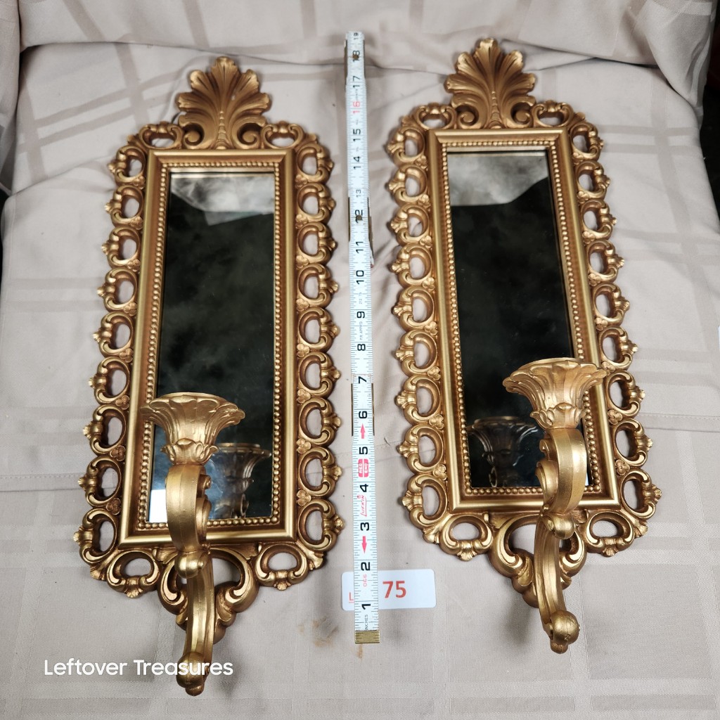 e75- Syroco Hollywood Regency Wall Sconces