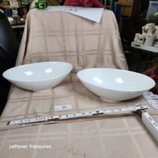 e86- World Market Large Serving Bowls