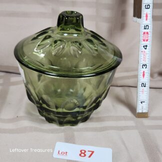e87- Hazel Atlas lidded candy dish