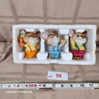e94- vintage Homco Harvest Mice Figurines