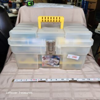 e100- painters box w/ craft paint