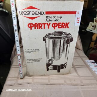 e127- West Bend 30 Cup Coffee Maker/Dispenser