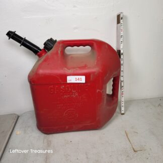 e141- 5 Gallon Fuel Can