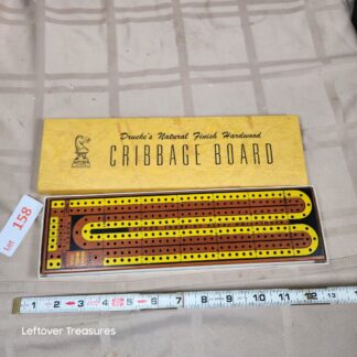 e158- vintage Druekes Natural Finish Hardwood Cribbage Board