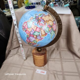 e164- vintage tabletop world globe with a brass-toned half-meridian