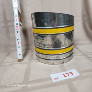 e173- Mid Century Foley Sift-Chine Flour Sifter,