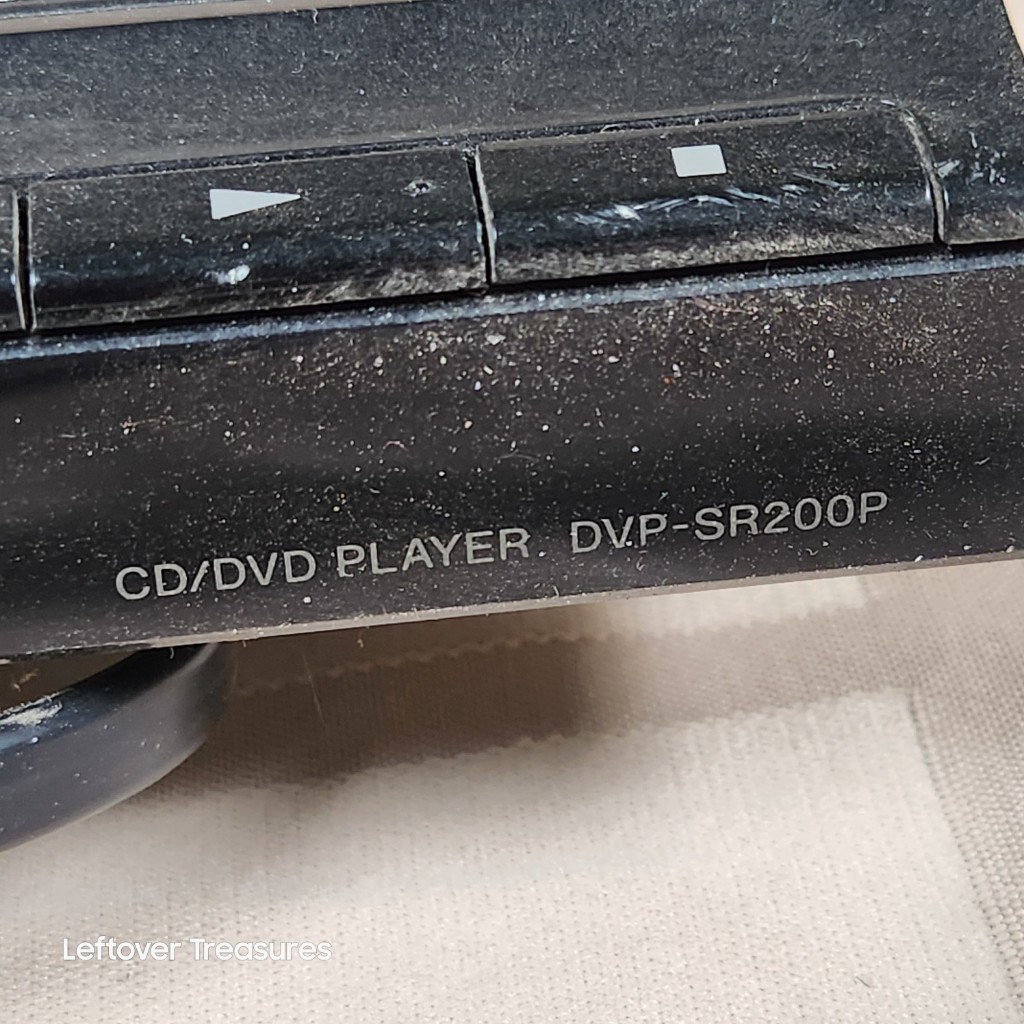 e184- Sony DVD Player DVP-SR200P. Works - Image 2
